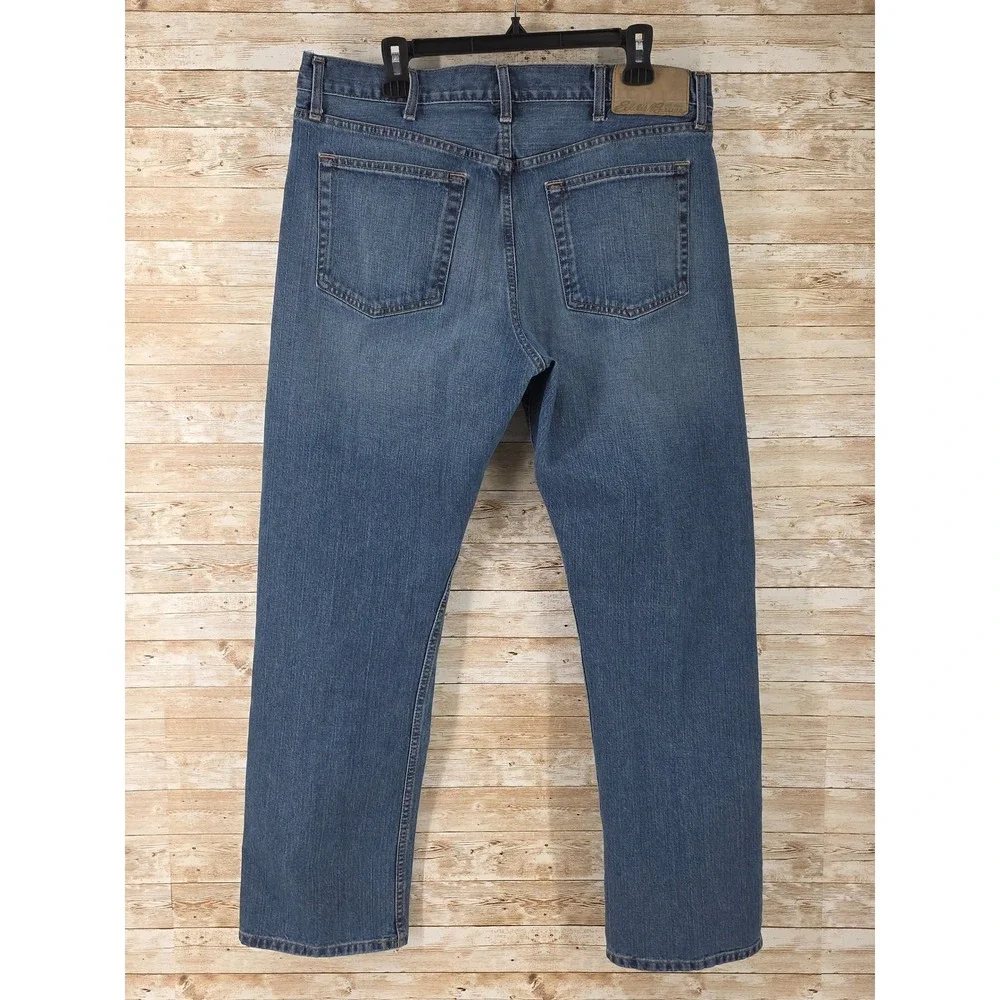 Eddie Bauer‎ Jeans 36x32 Straight Mid Rise Medium Wash Blue Denim